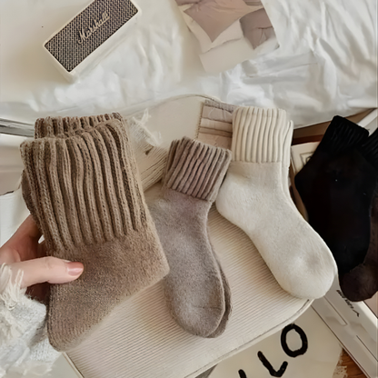 Cozy All Day Socks                          -5-Pack Winter Warmth Bundle