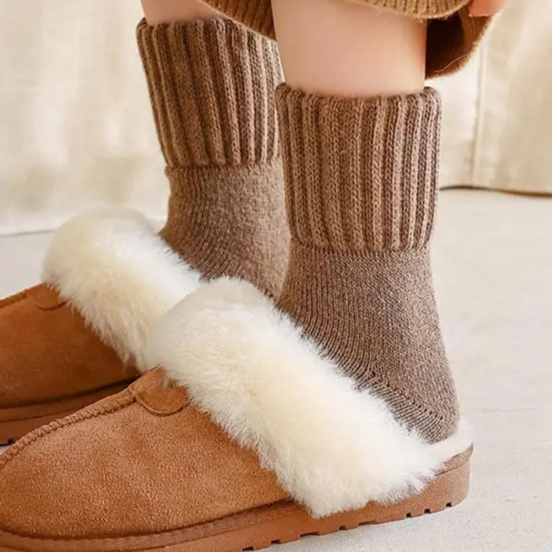 Cozy All Day Socks                          -5-Pack Winter Warmth Bundle